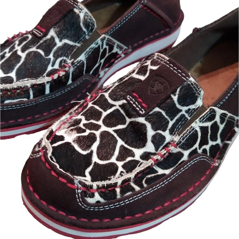 NWOB Ariat Cruiser Giraffe Slip On Loafer Shoes